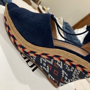 CABI SHOES ISLA BLUE WEDGE SANDAL #6001